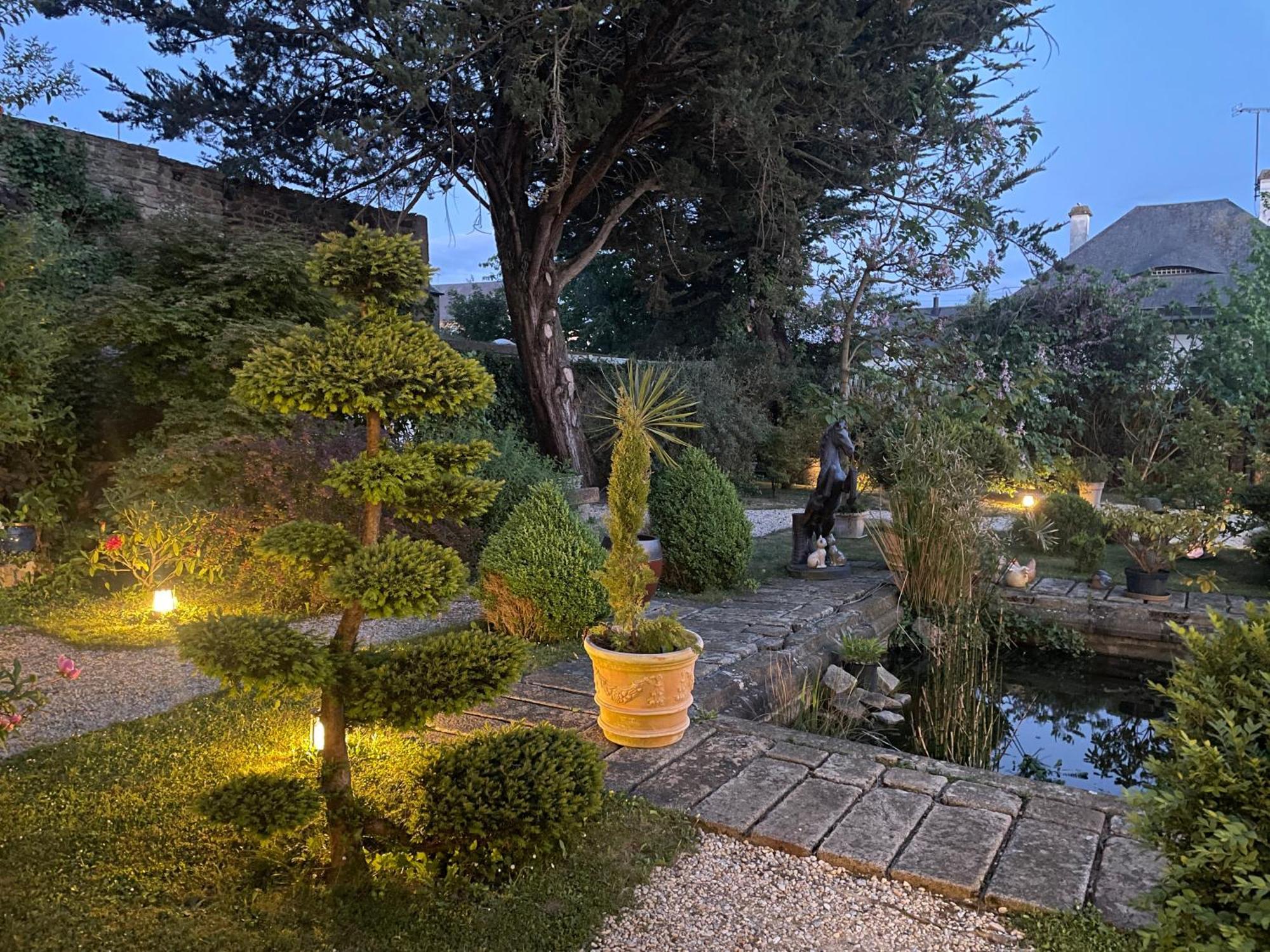 פונטורסון Hotel Victor Hugo מראה חיצוני תמונה