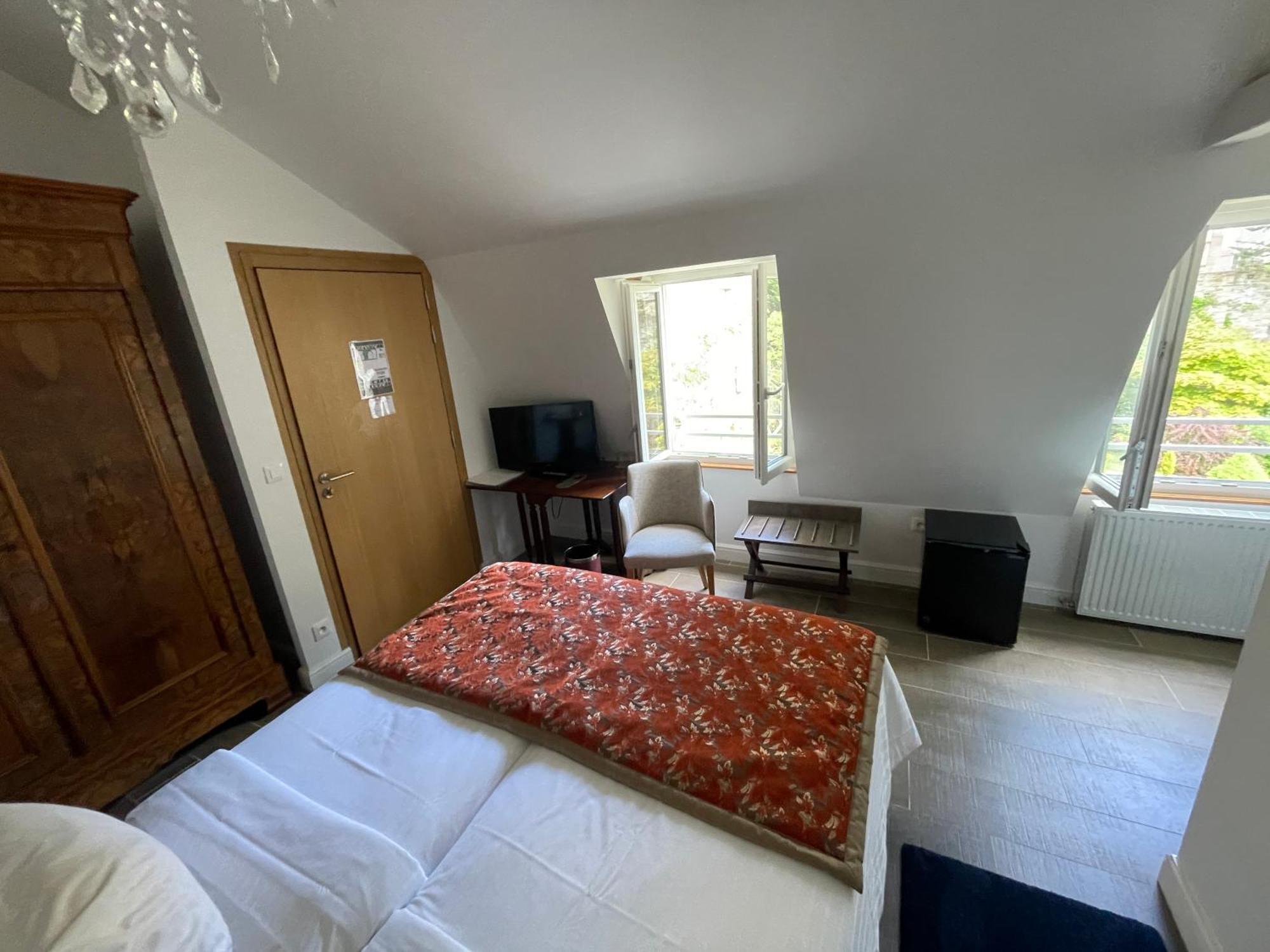 פונטורסון Hotel Victor Hugo מראה חיצוני תמונה